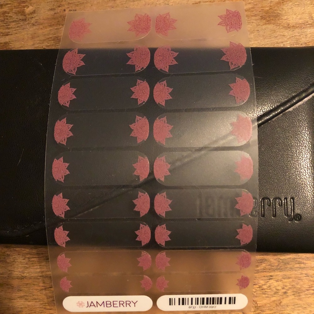 Jamberry Wrap